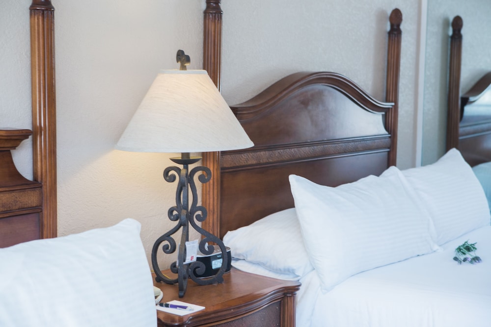 Casa Ojai Inn 26/60