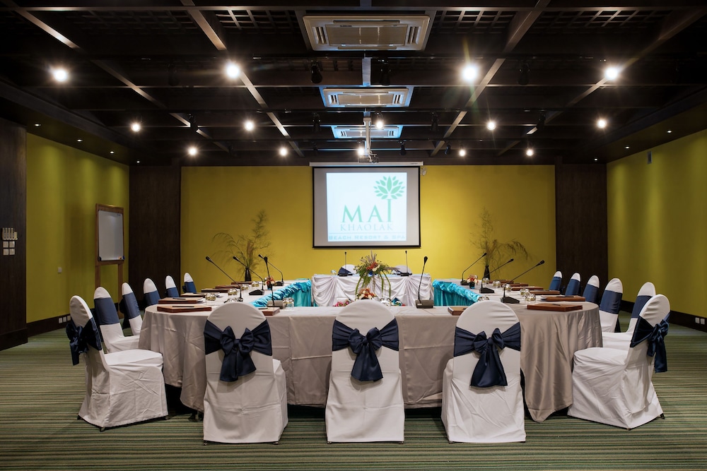 Mai Holiday by Mai Khao Lak - Adult Zone 28/48