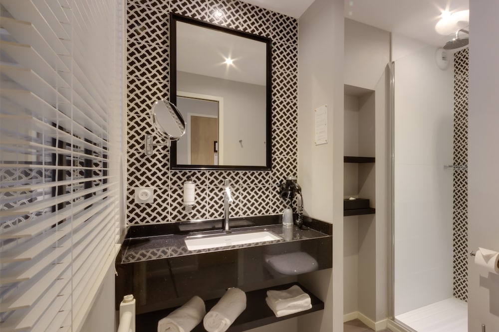 جناح جونيور بسرير كينج مع أريكة، Hotel Les 2 Villas 6/10