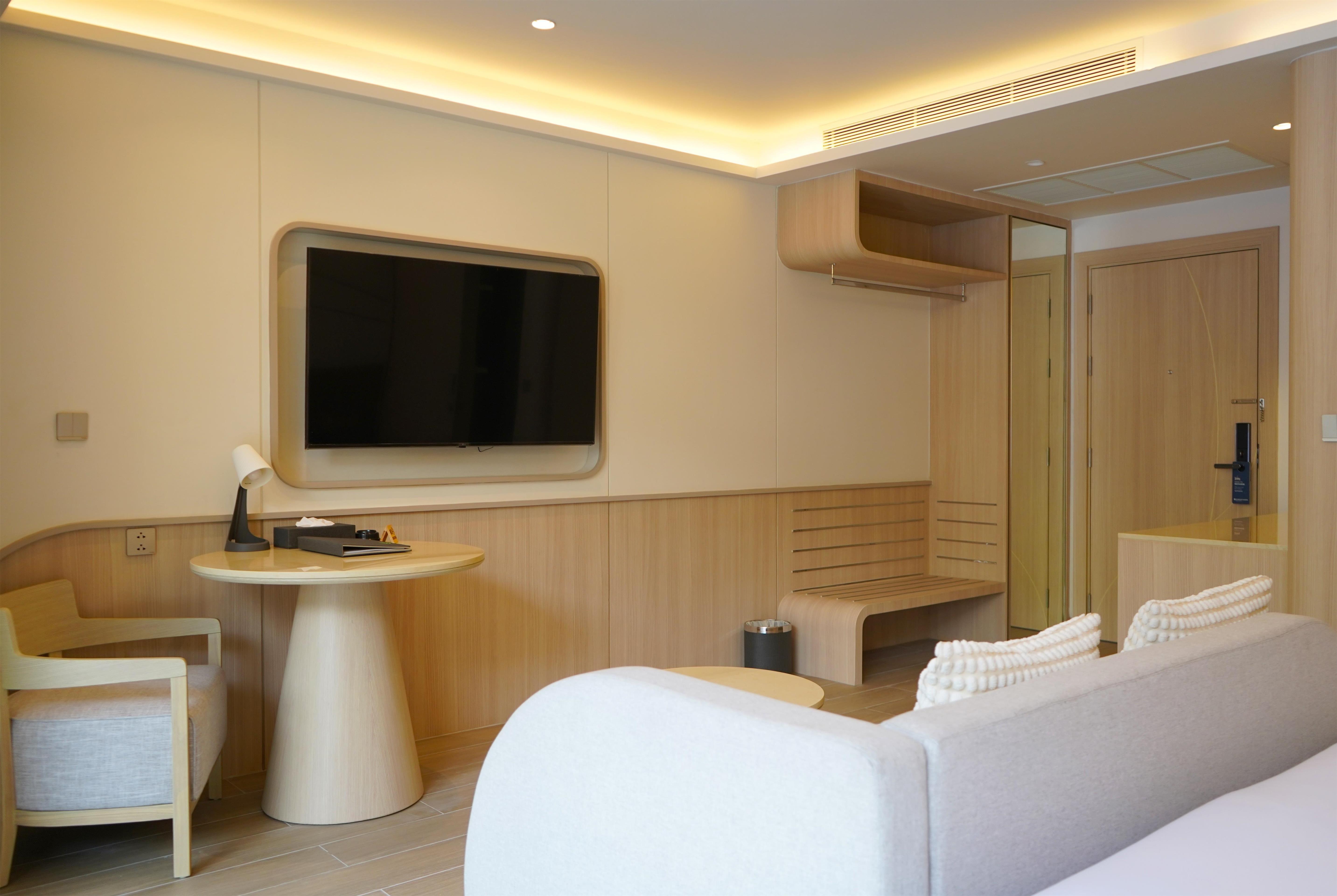 غرفة ديلوكس (37 م²)، Wyndham Garden Naithon Phuket 6/9