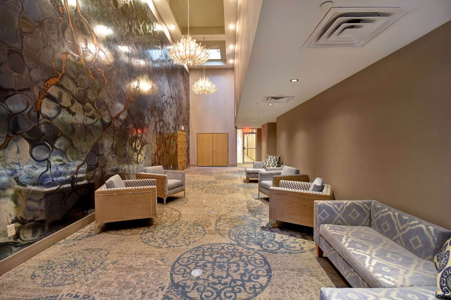 Doubletree By Hilton Virginia Beach Oceanfront South 23/38