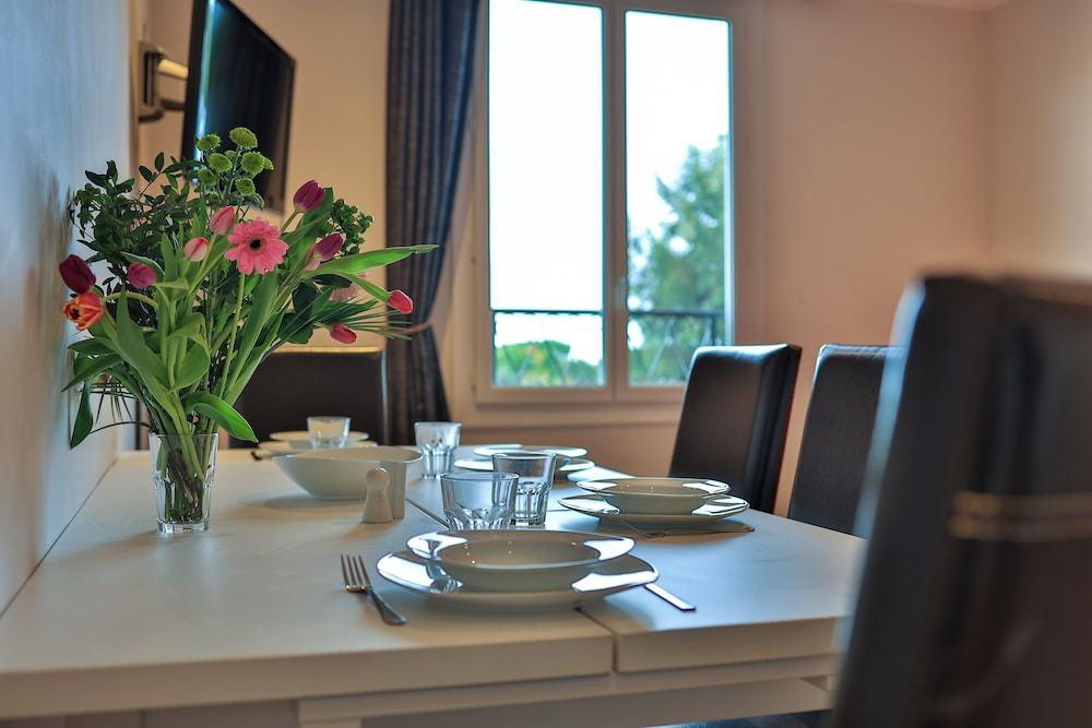 Residence Emeraude 35/50
