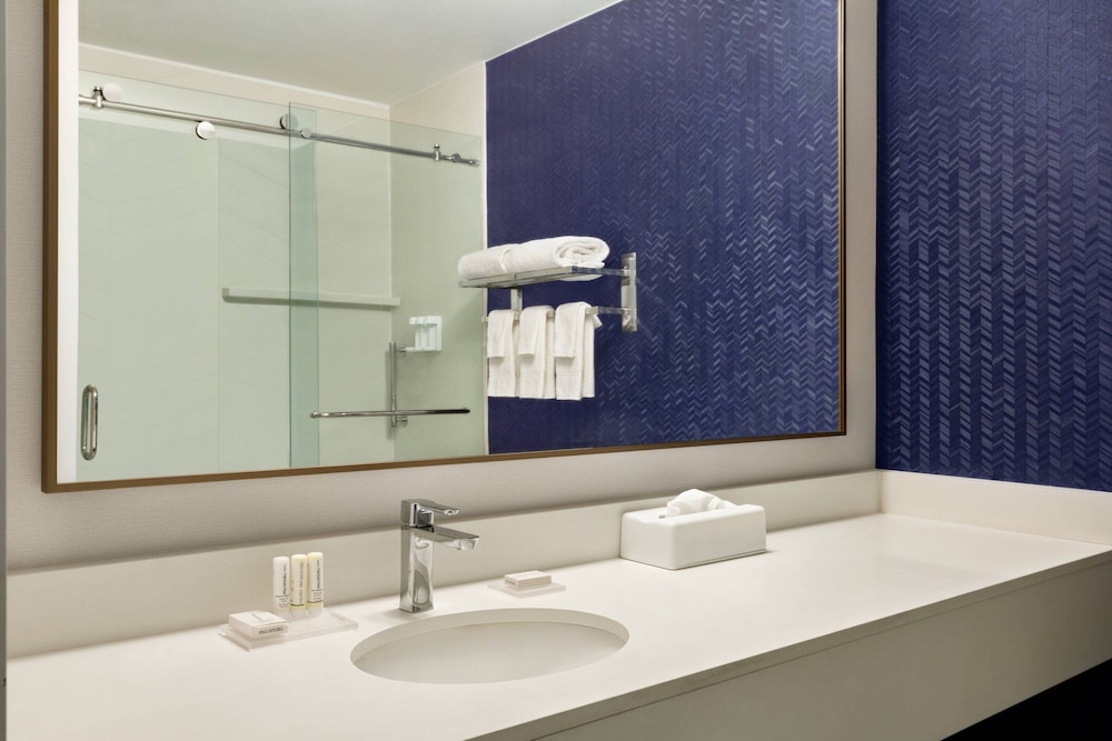 Fairfield Inn Suites Wheeling St Clairsville Oh 9/30