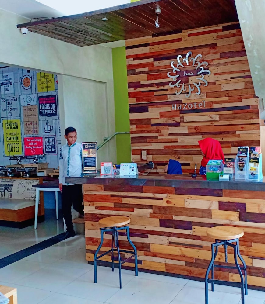 Hazotel Semarang 45/49