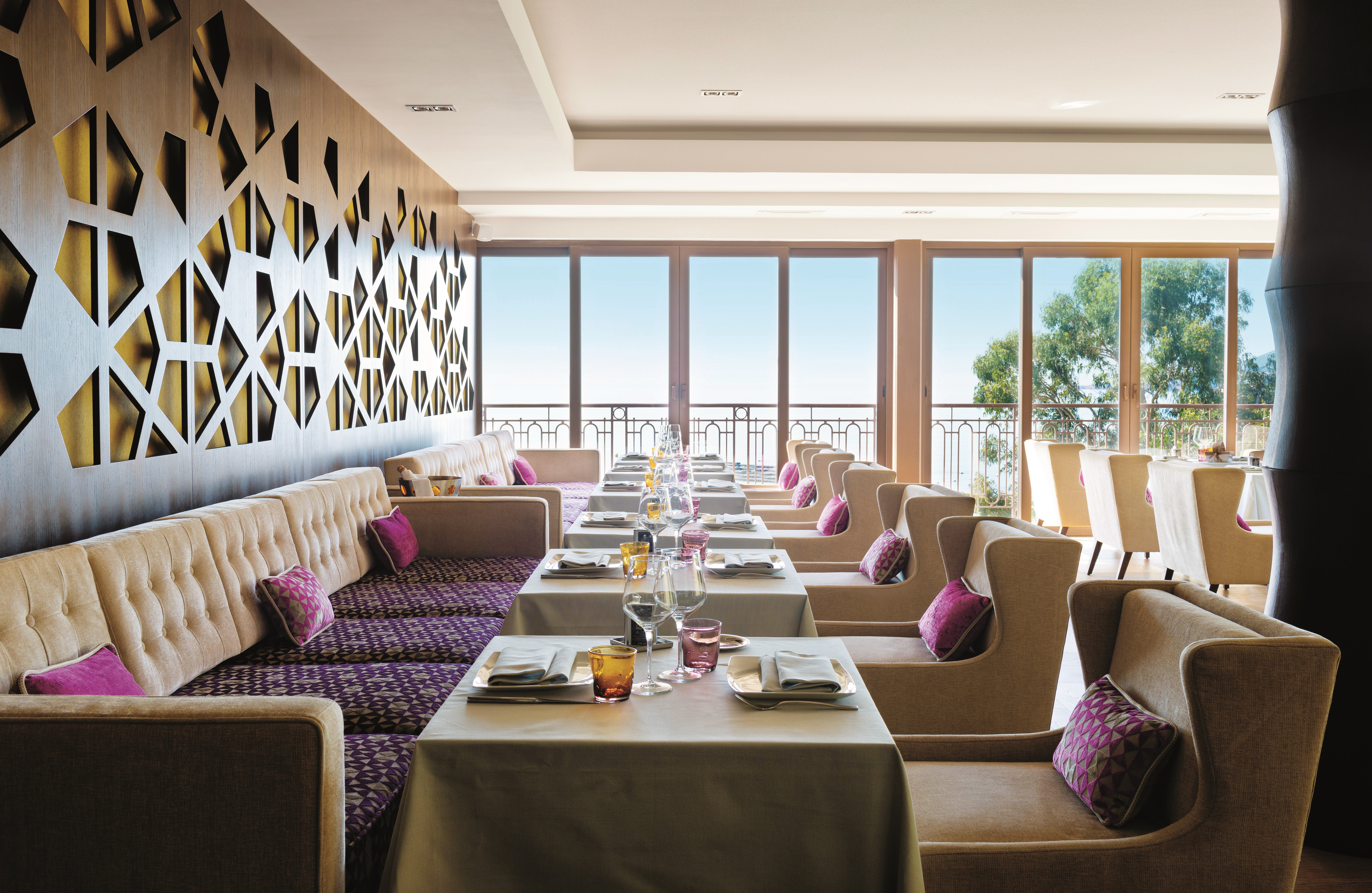 Miramar Beach Hotel 48/79