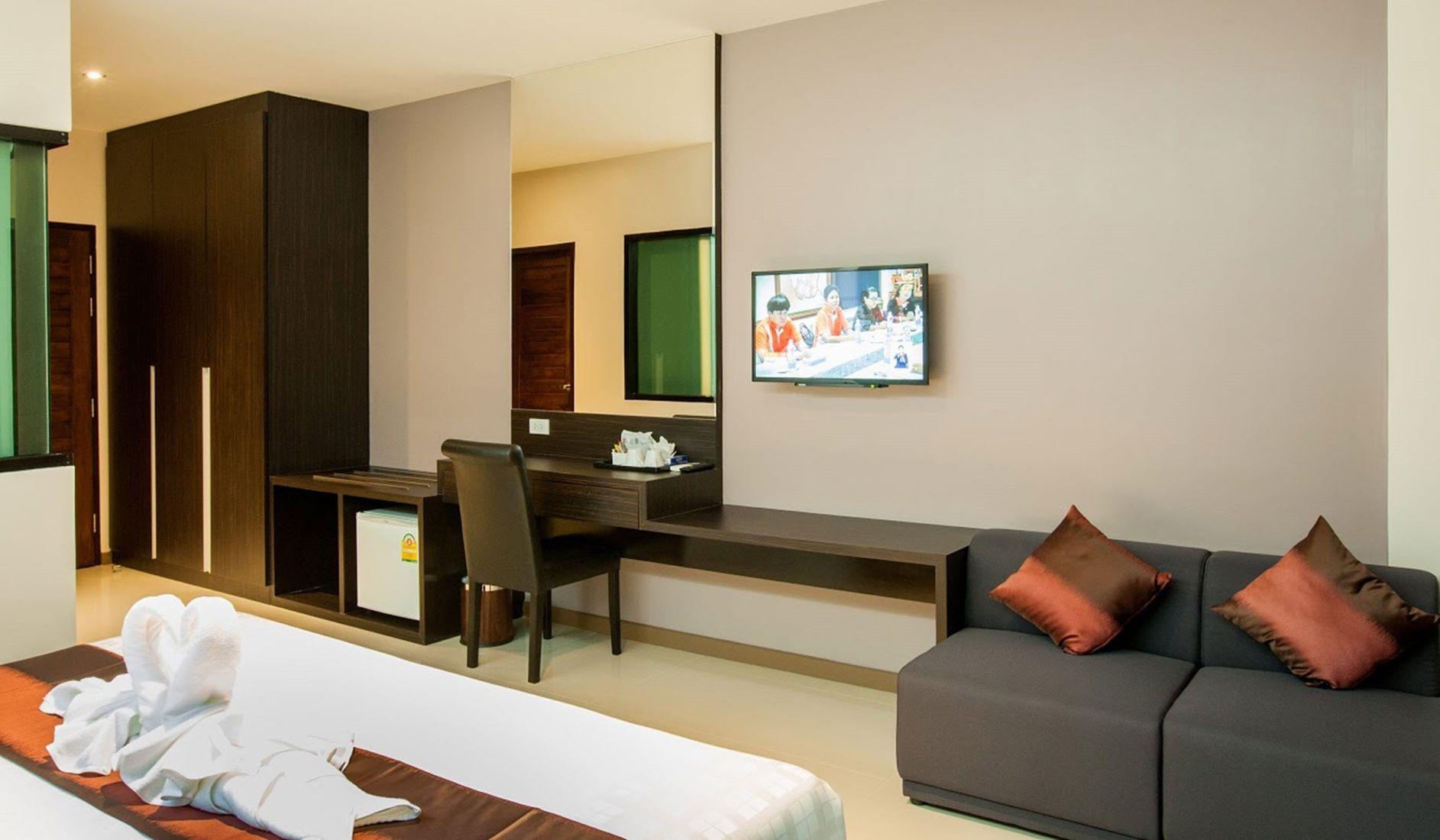 SUPERIOR, DOUBLE BED