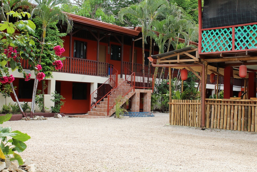 Hotel Playa Samara 4/50