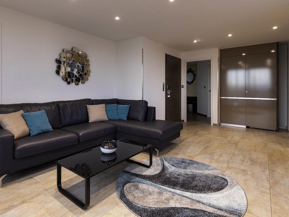 Mercure Bale Mulhouse Aeroport 53/72