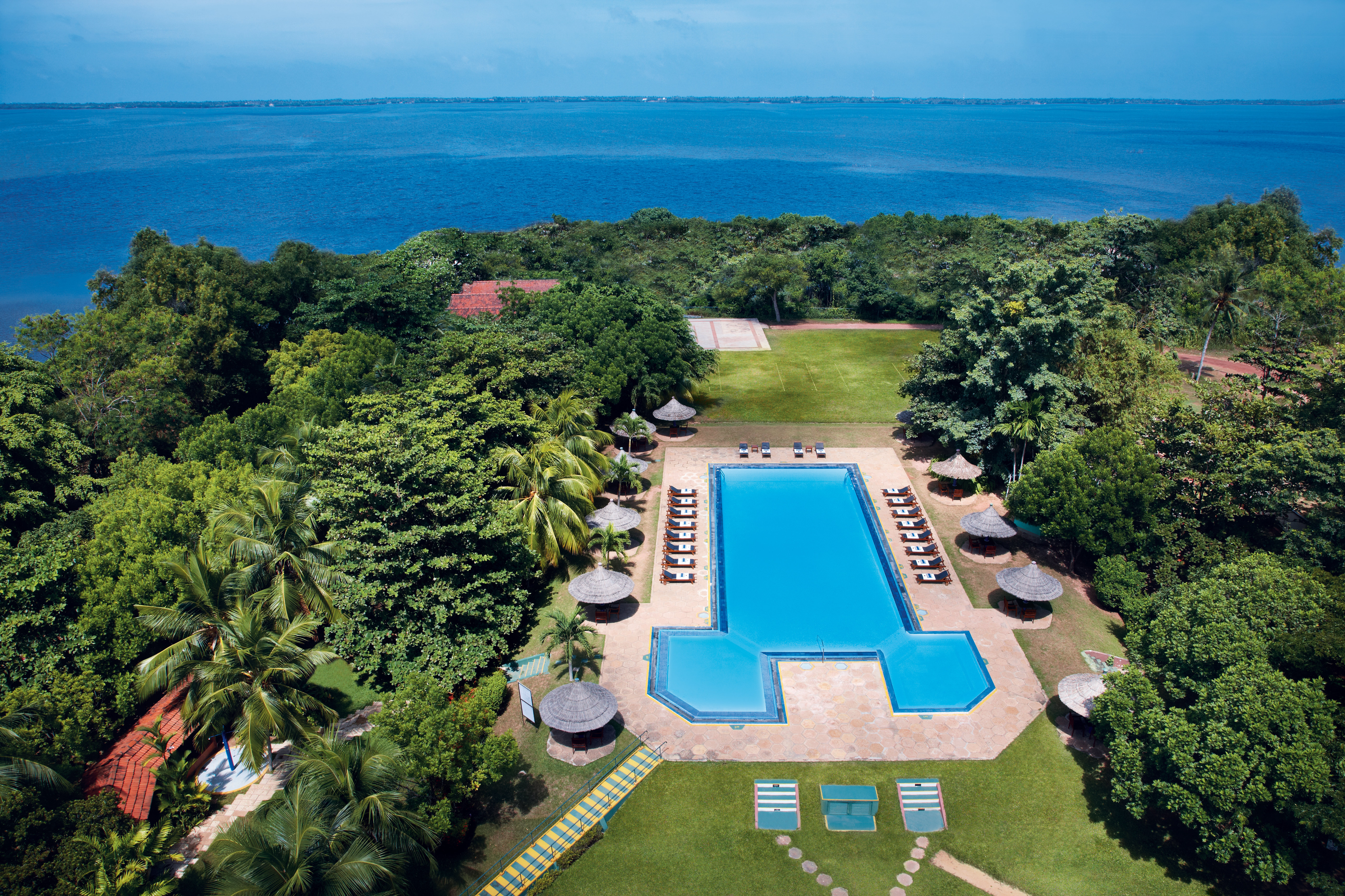 Vivanta Colombo Airport Garden 40/50