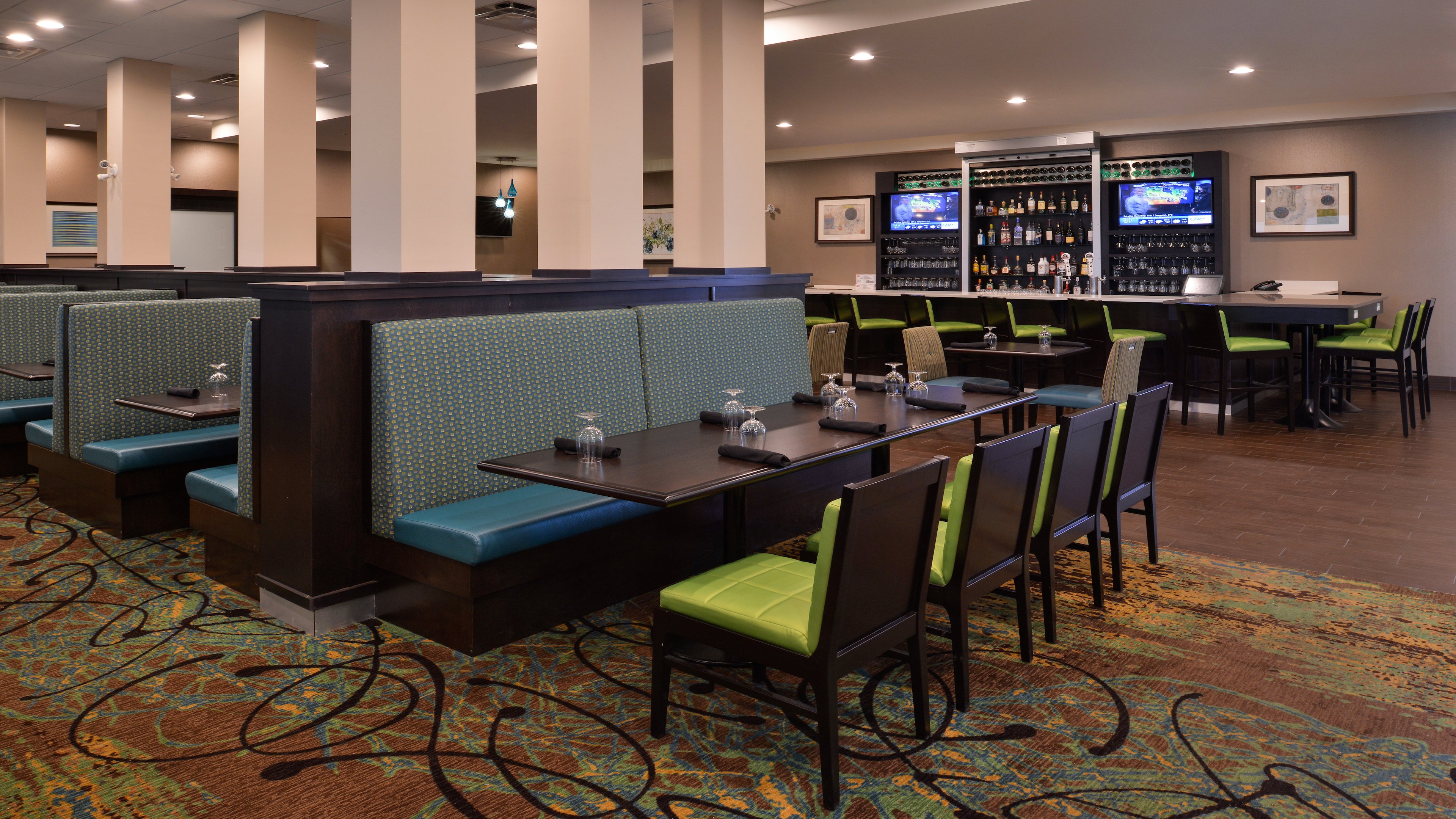 Holiday Inn Hotel And Suites Edmonton Airport Conference Centre 54/70