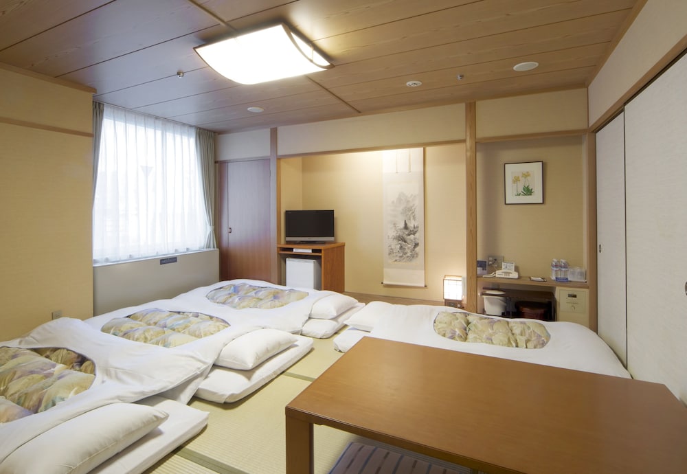 Hiroshima City Bunka Koryu Kaikan 25/63