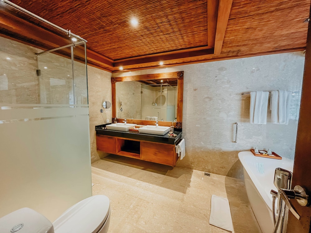 Sakti Garden Resort and Spa 48/50