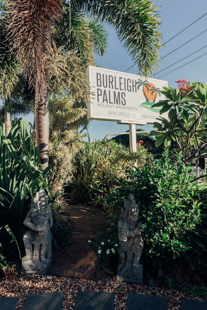 Burleigh Palms Holiday Apartments 10/75