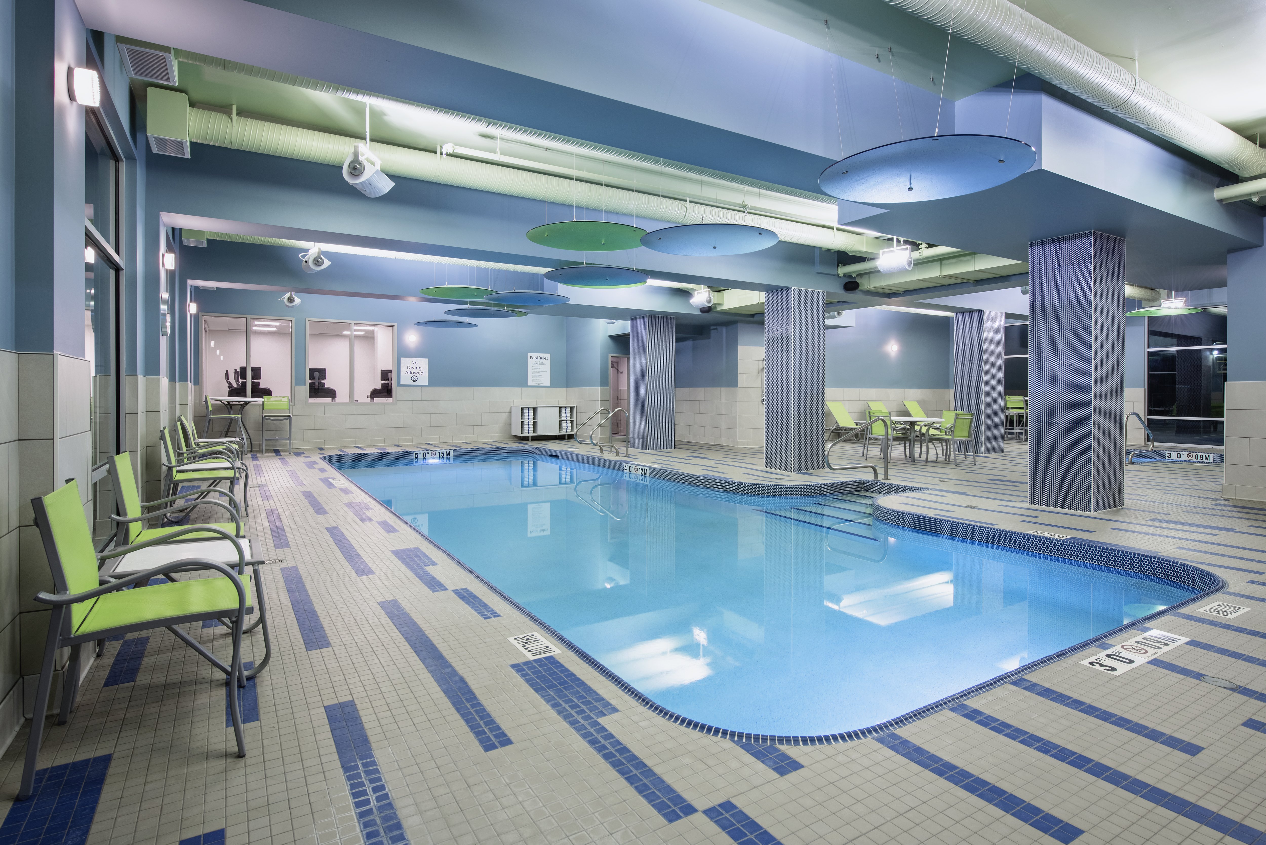Holiday Inn Express And Suites Kelowna East 33/68