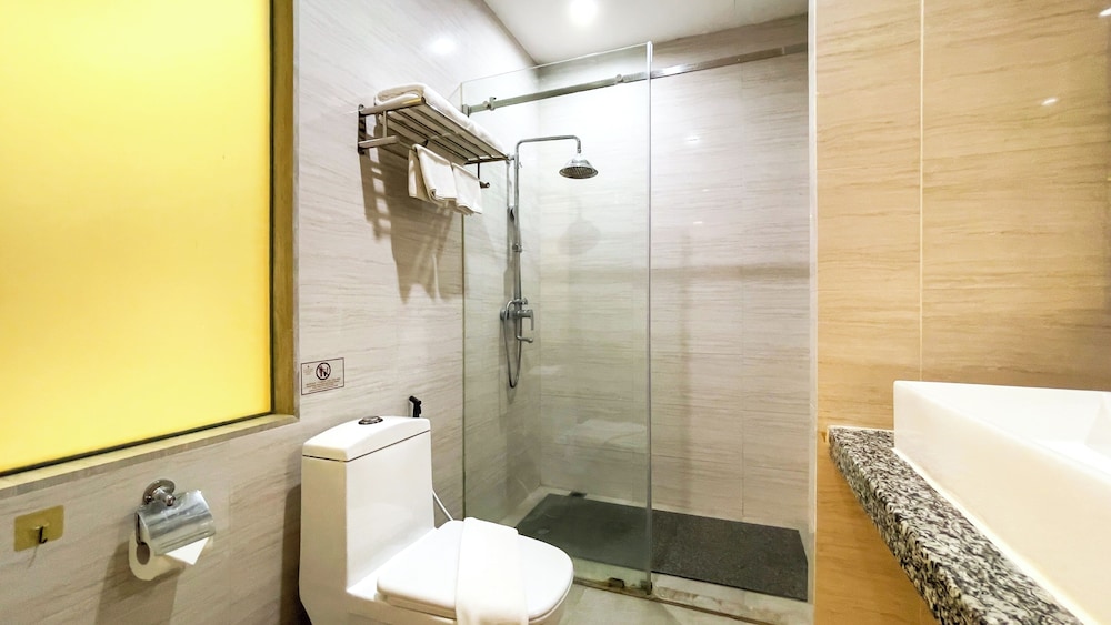 Elegant Bangkok Hotel 47/50