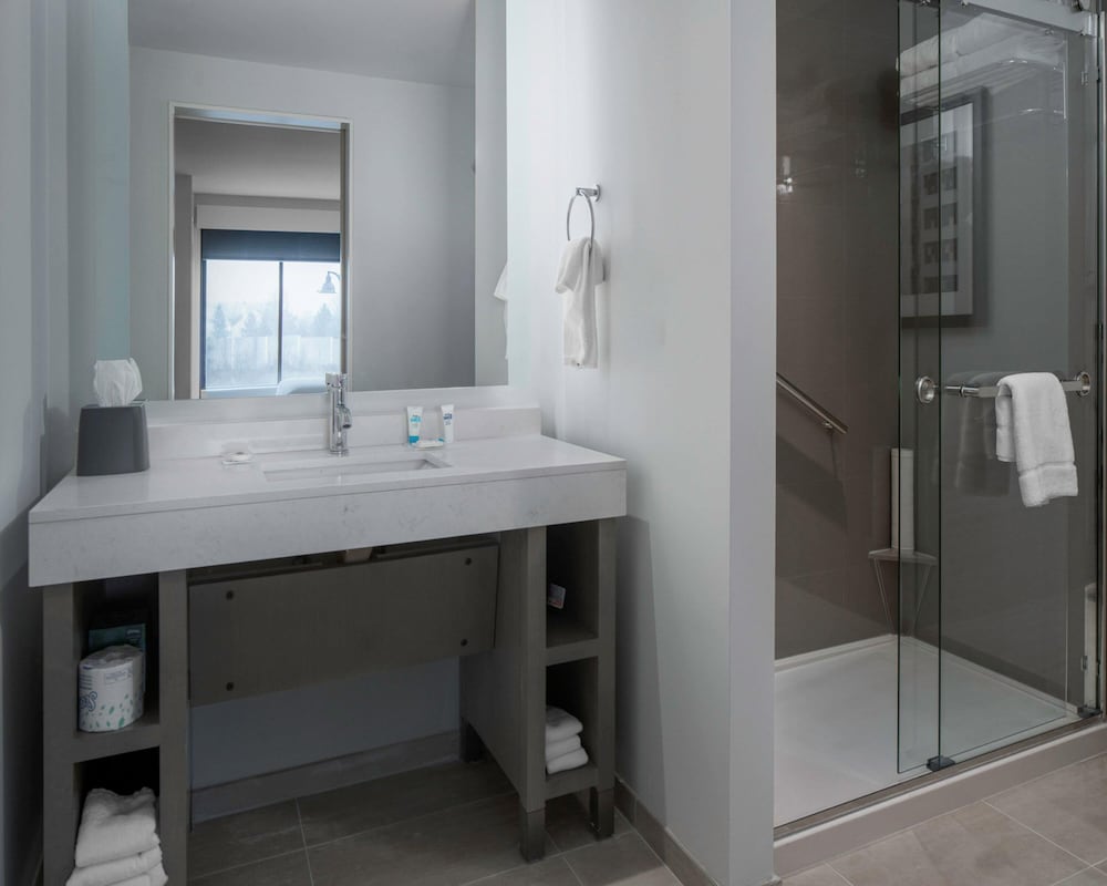 Hyatt House Allentown/Lehigh Valley 50/50