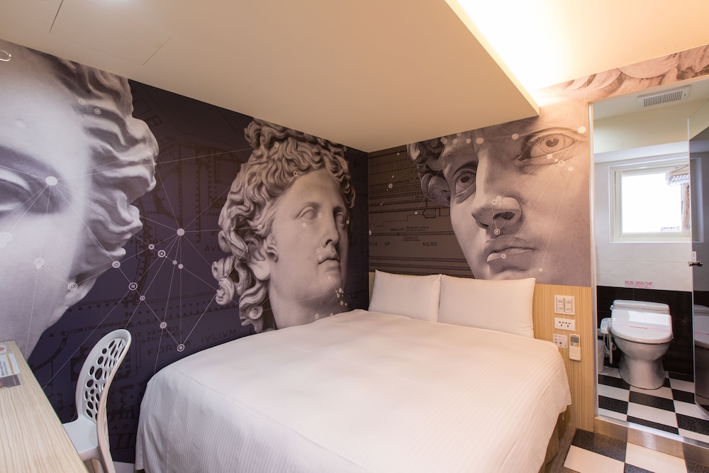 MORWING HOTEL - CULTURE VOGUE 23/65