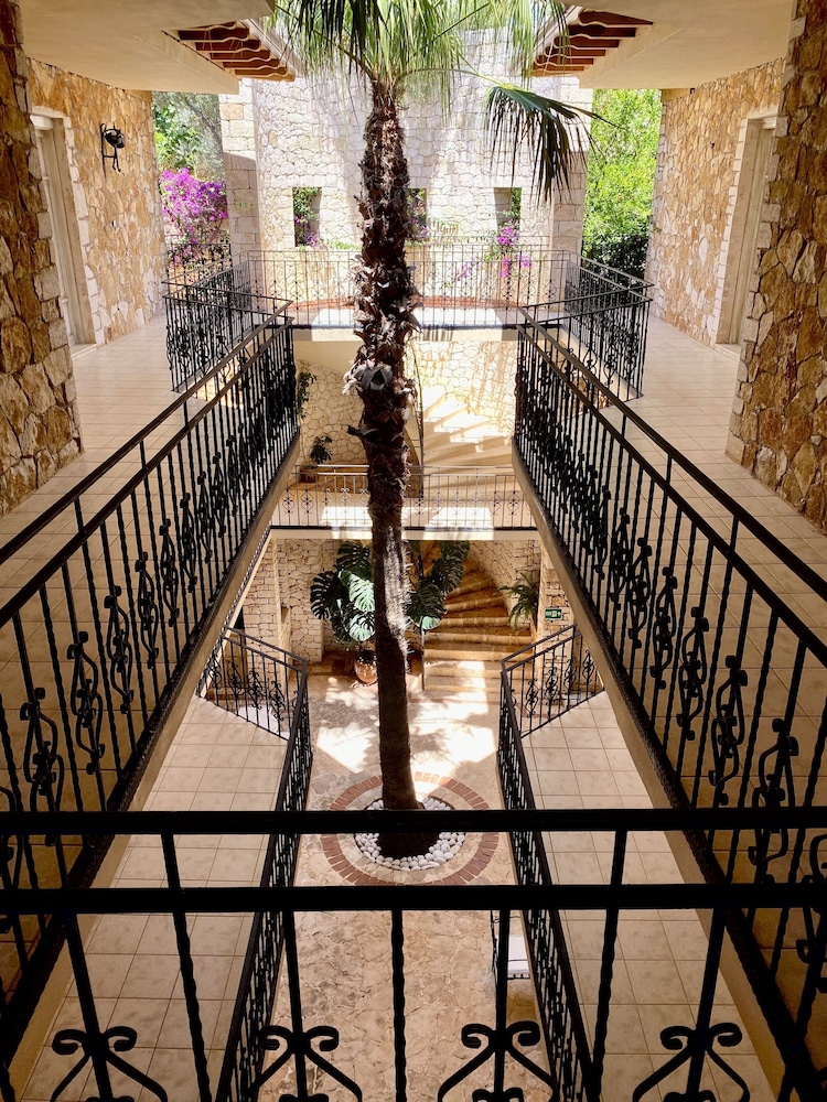 Villa Hotel Tamara 60/70