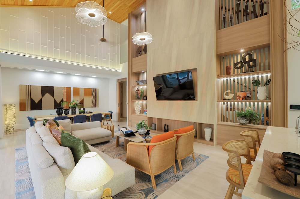 Chateau Du Village Patong 46/65