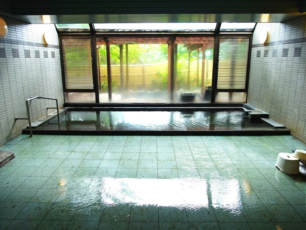 RESORT HOTEL TATESHINA 28/52