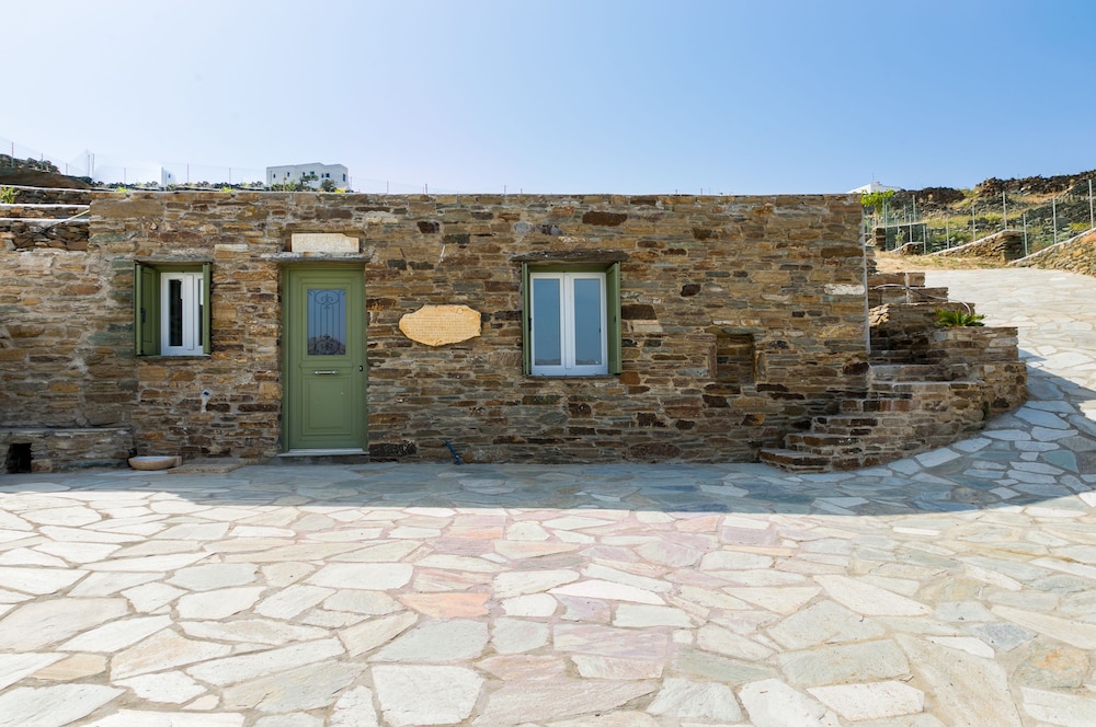 Imarkellis Boutique Villas 39/47