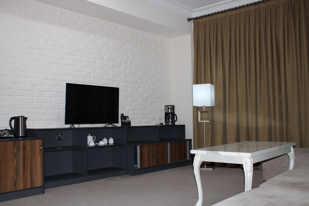 Grand Hotel Zarafshan 41/50