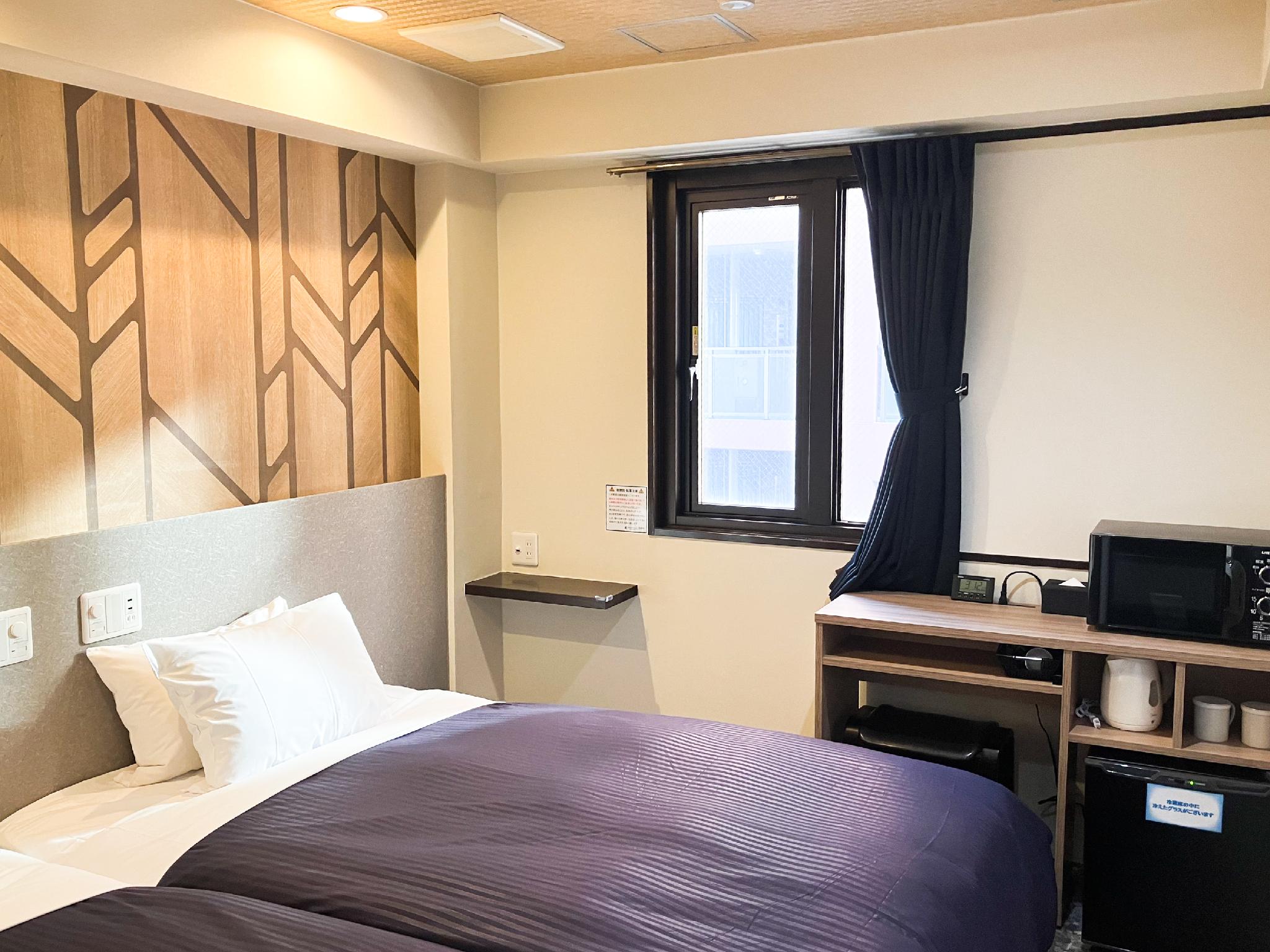 Semi Room, 2 Semi Double Beds