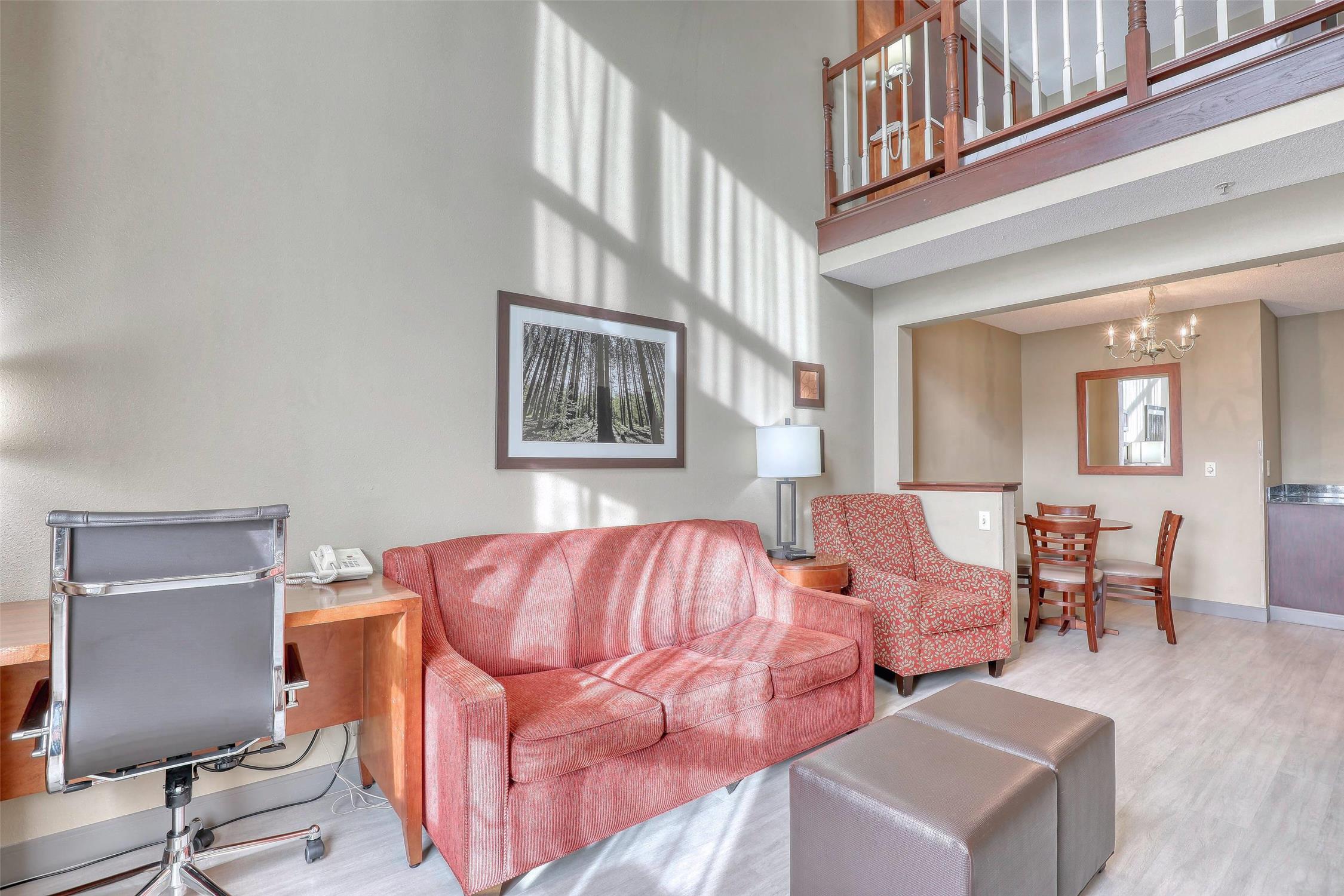 Comfort Suites Madison West - Middleton 25/38