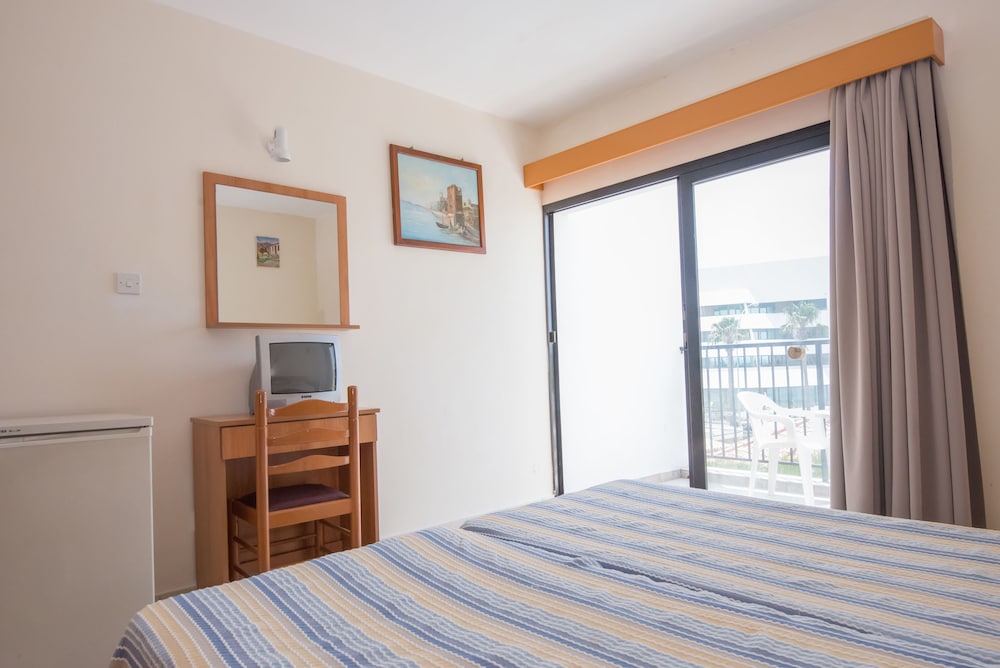 Kkaras Hotel 23/68