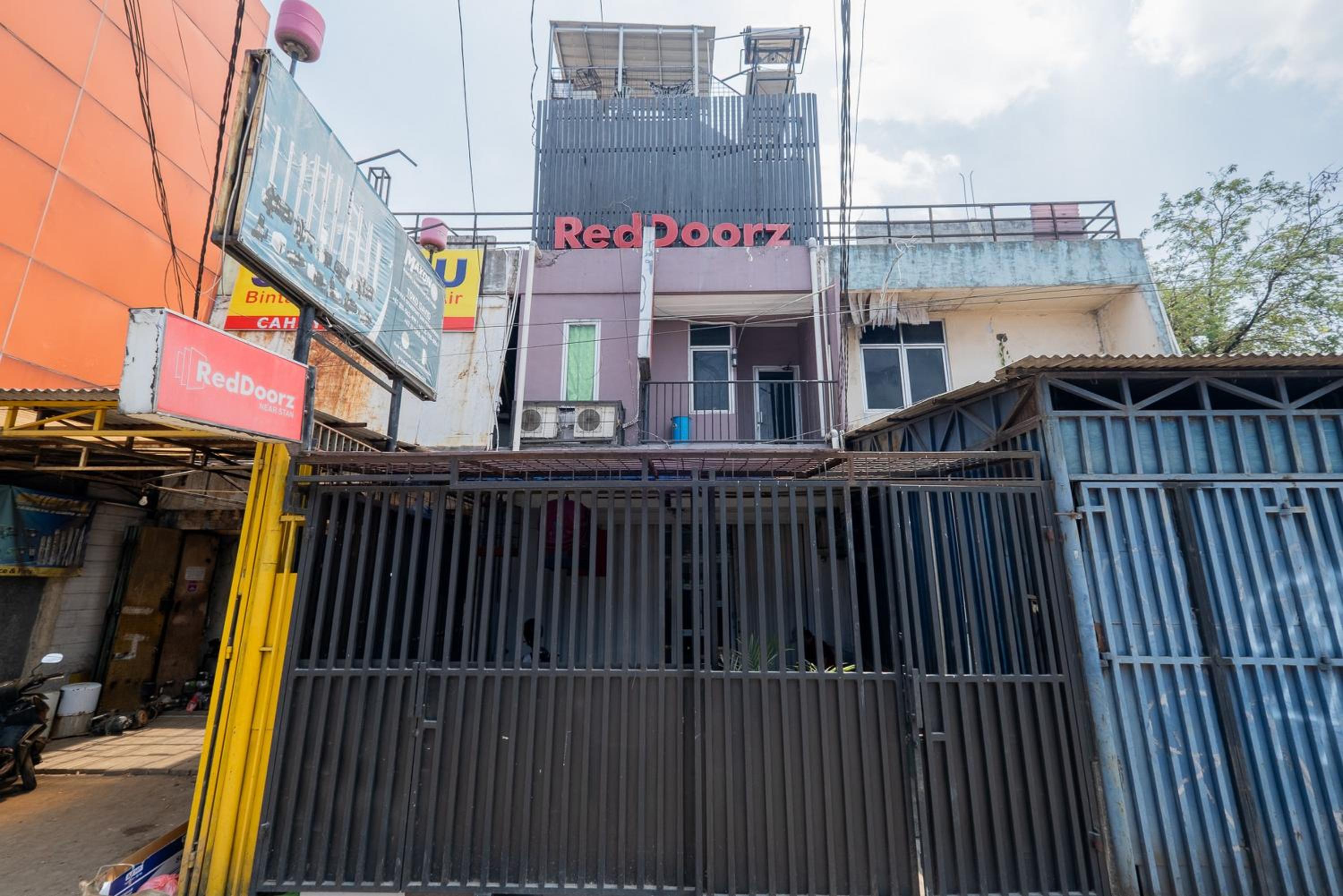 Reddoorz Near Stan 1/23