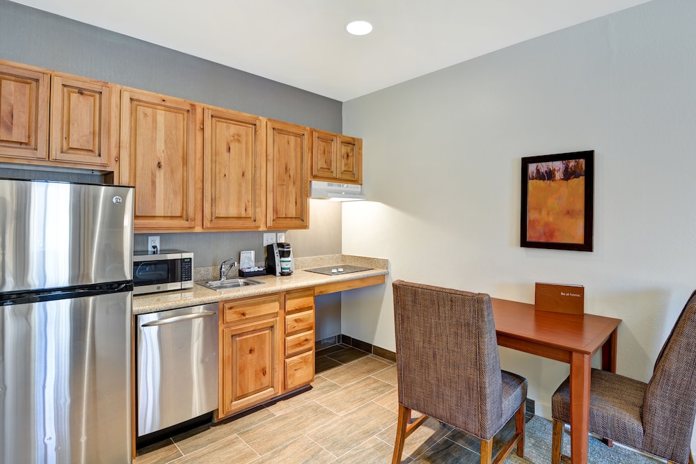 Homewood Suites by Hilton Jackson 6/41