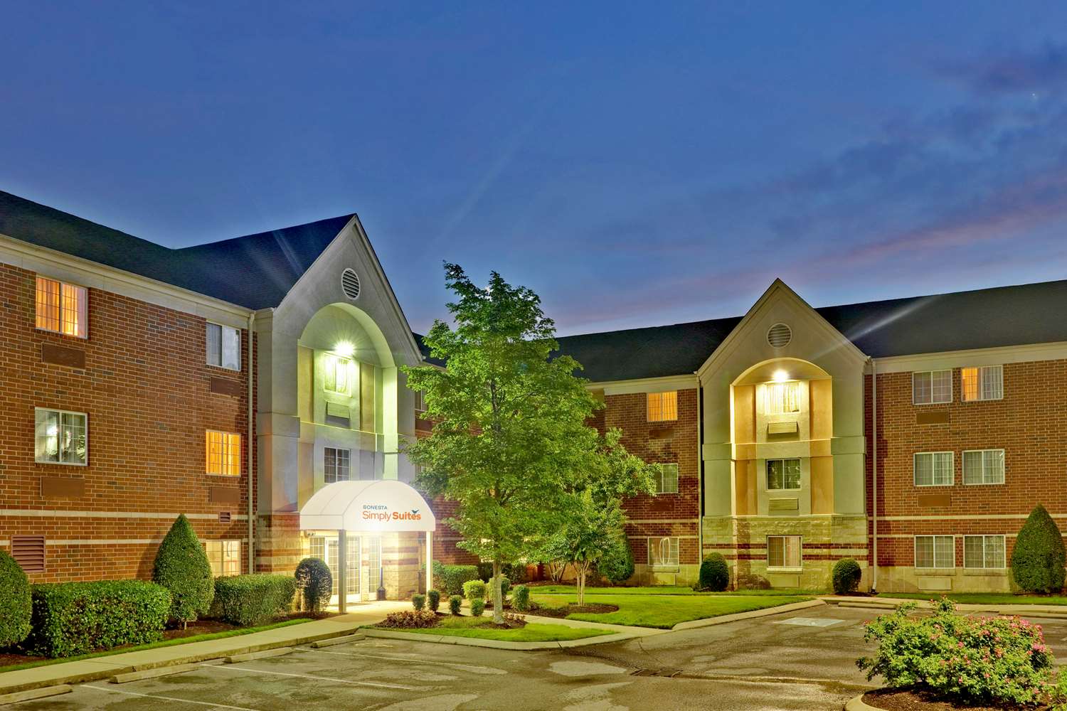Sonesta Simply Suites Nashville Brentwood 2/36