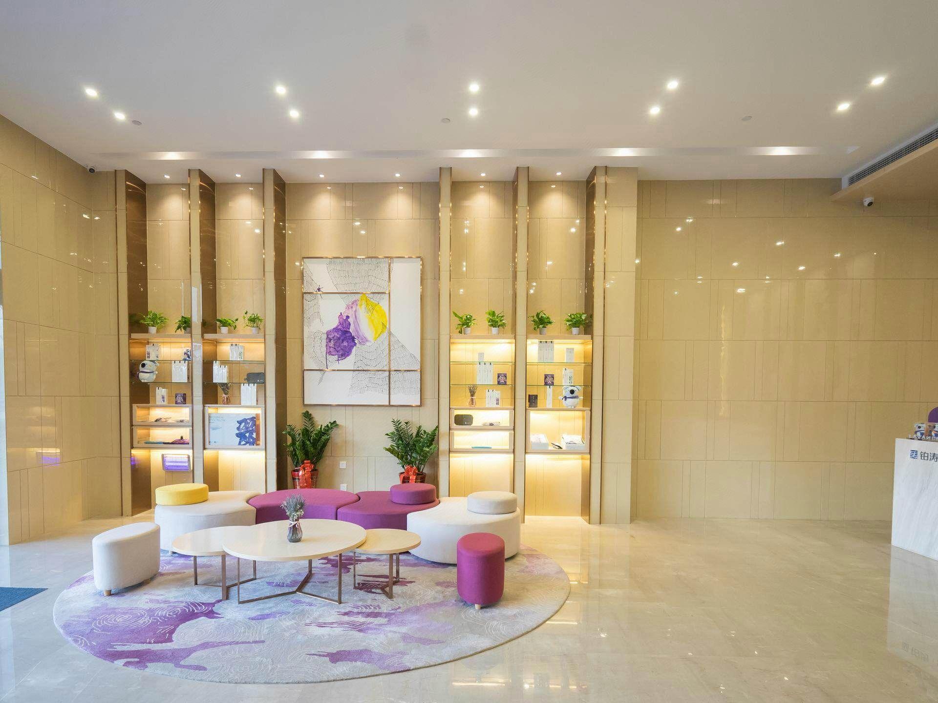 Li Feng Hotel (Wuhan Jinyinhu store) 8/49
