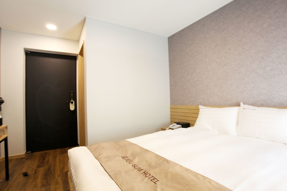Jeju Slim Hotel 15/61