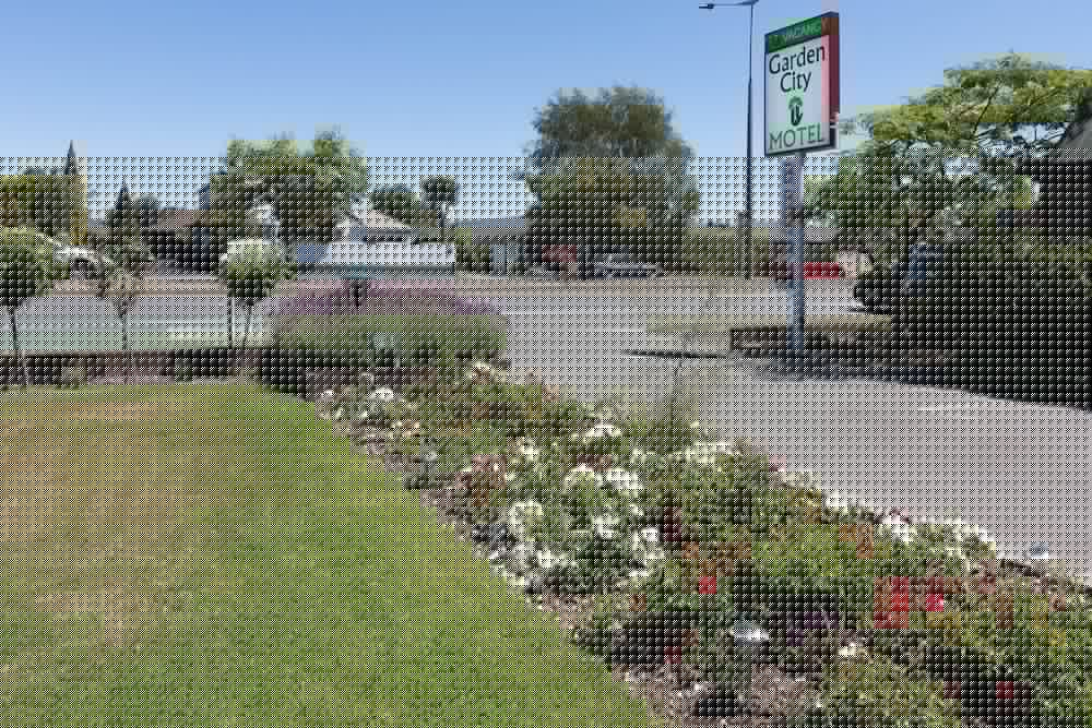 Garden City Motel 37/50
