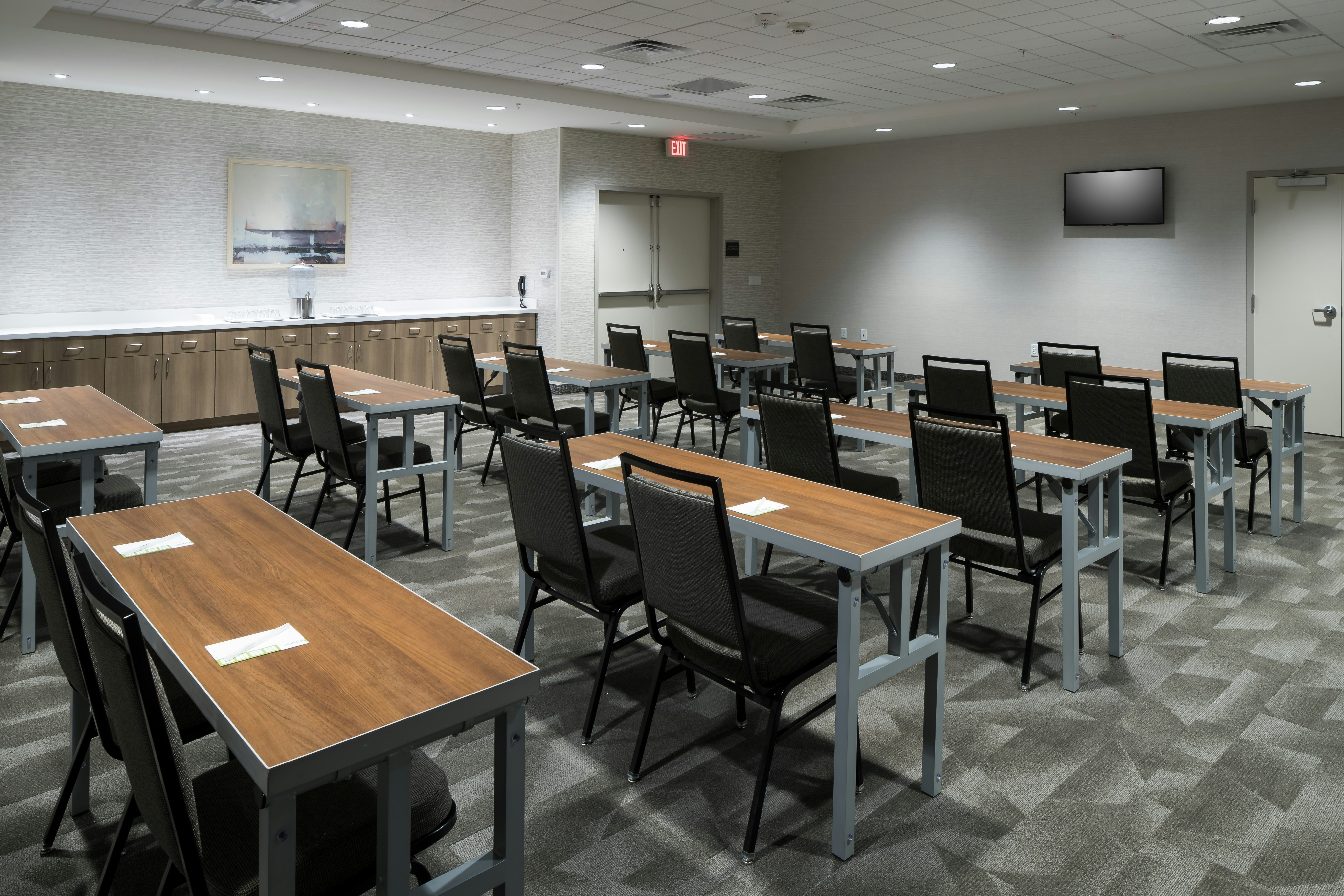 Home2 Suites by Hilton Jacksonville Airport 34/47