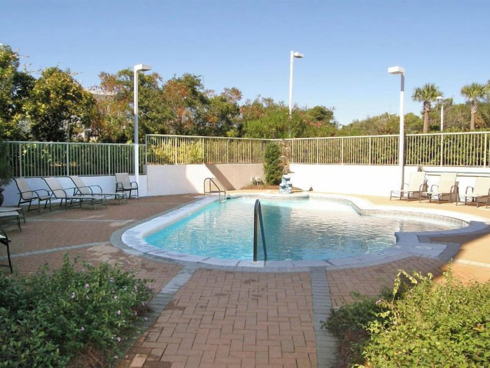 30 A Suites 75/79