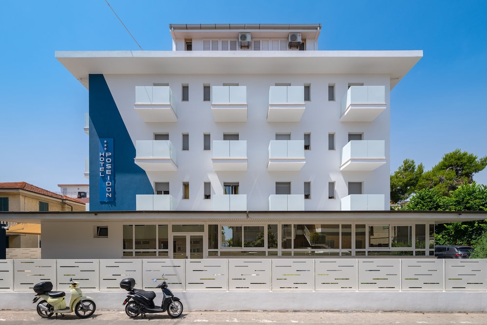 Hotel Poseidon & Nettuno 2/63