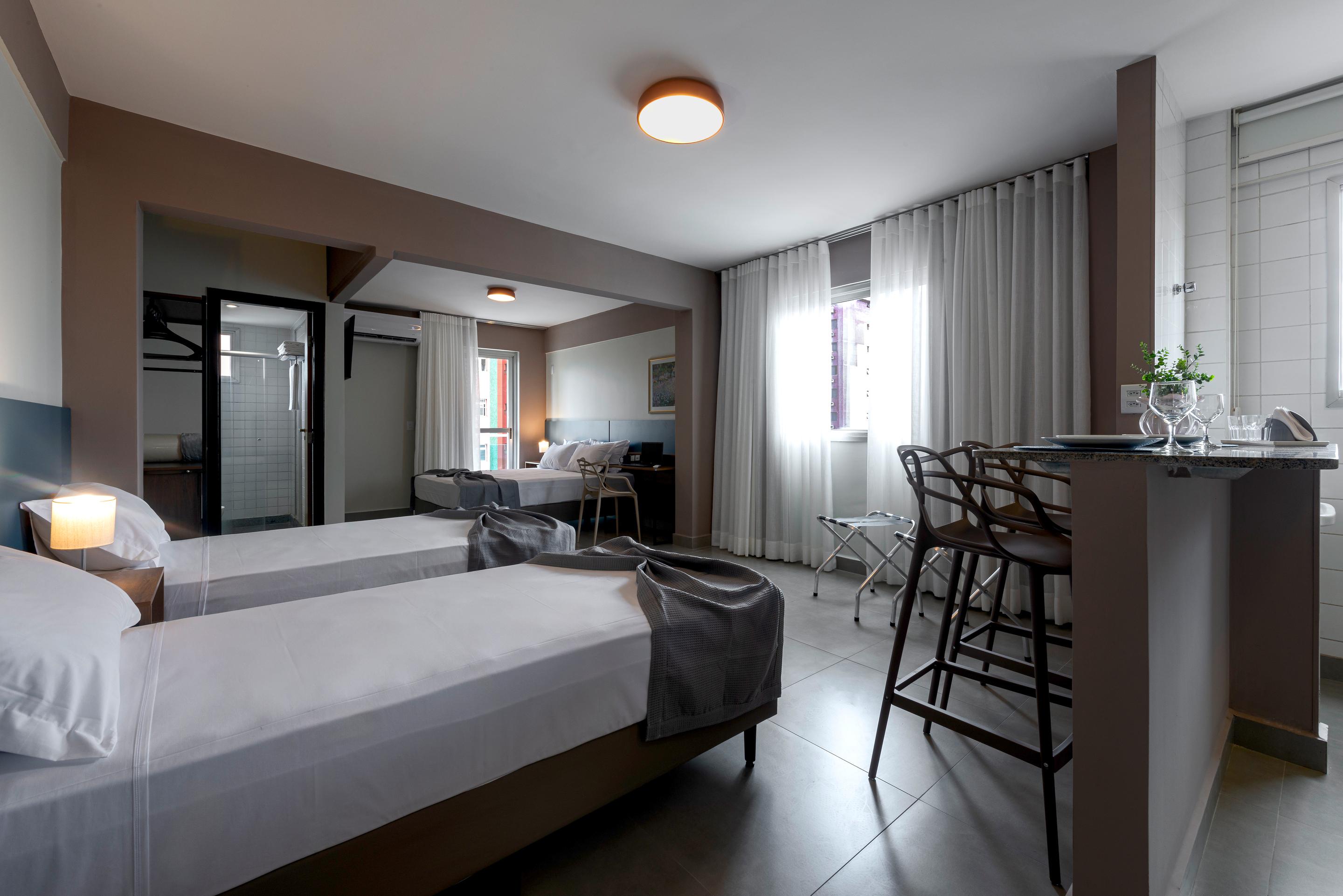 Master, Suite