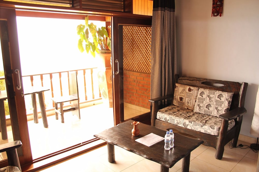 Nirvana Heights Hotel 28/54