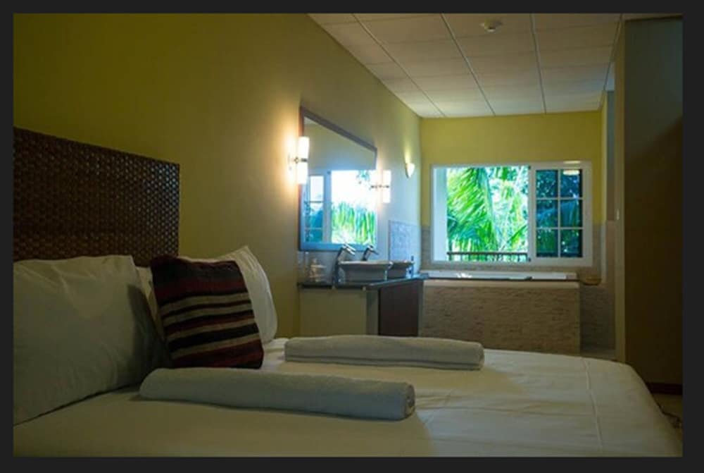 Jacana Amazon Wellness Resort 18/68