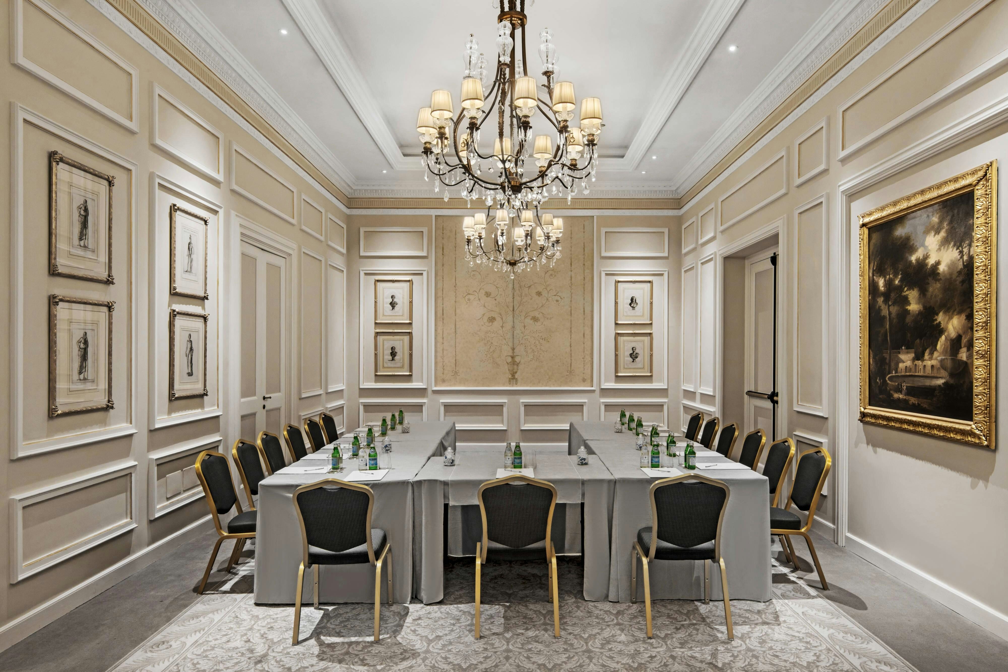 The St Regis Rome 55/84