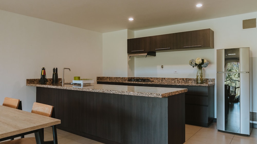 Travelers Rio Verde Living Suites 5/50