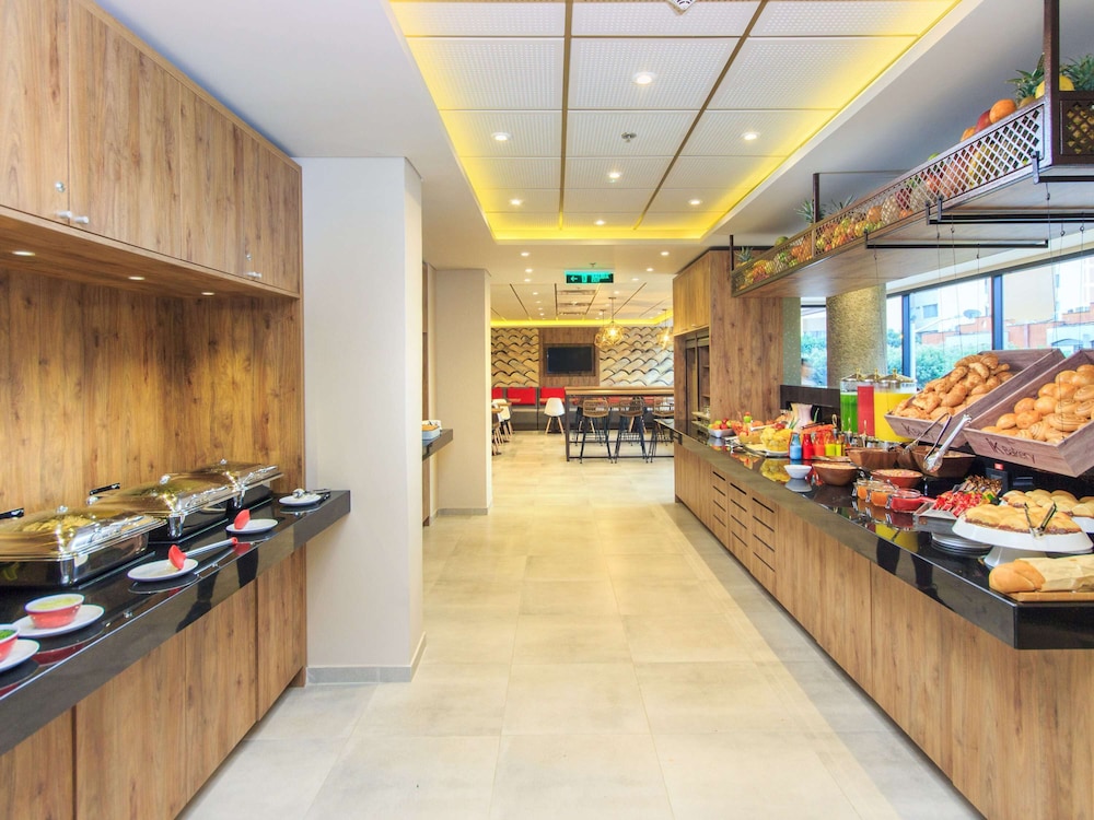 Ibis Cucuta 59/75