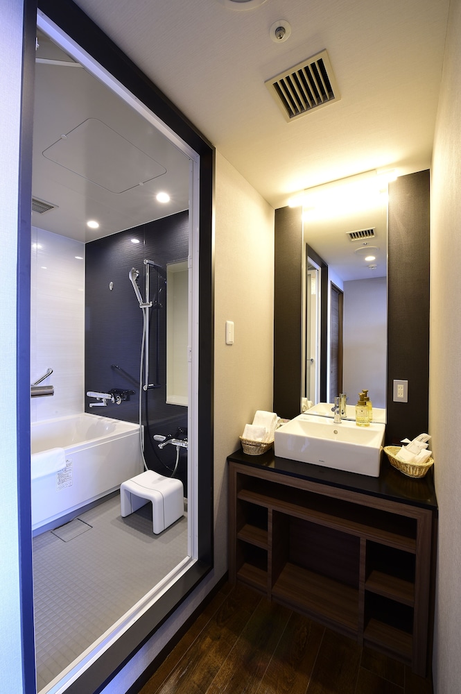 Hotel Hewitt Koshien (ex Novotel Koshien Osaka West) 30/54