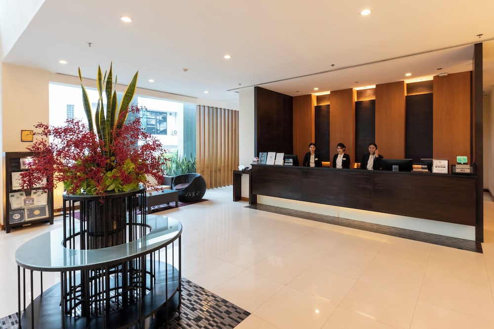 Kantary Hotel 9/76