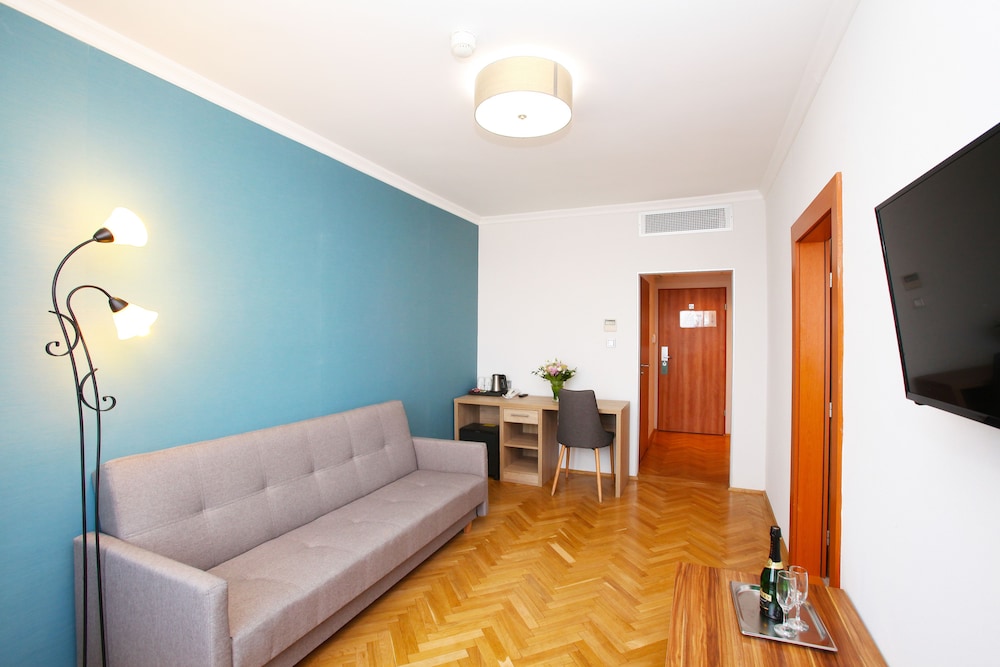 Medos Hotel Budapest 33/50