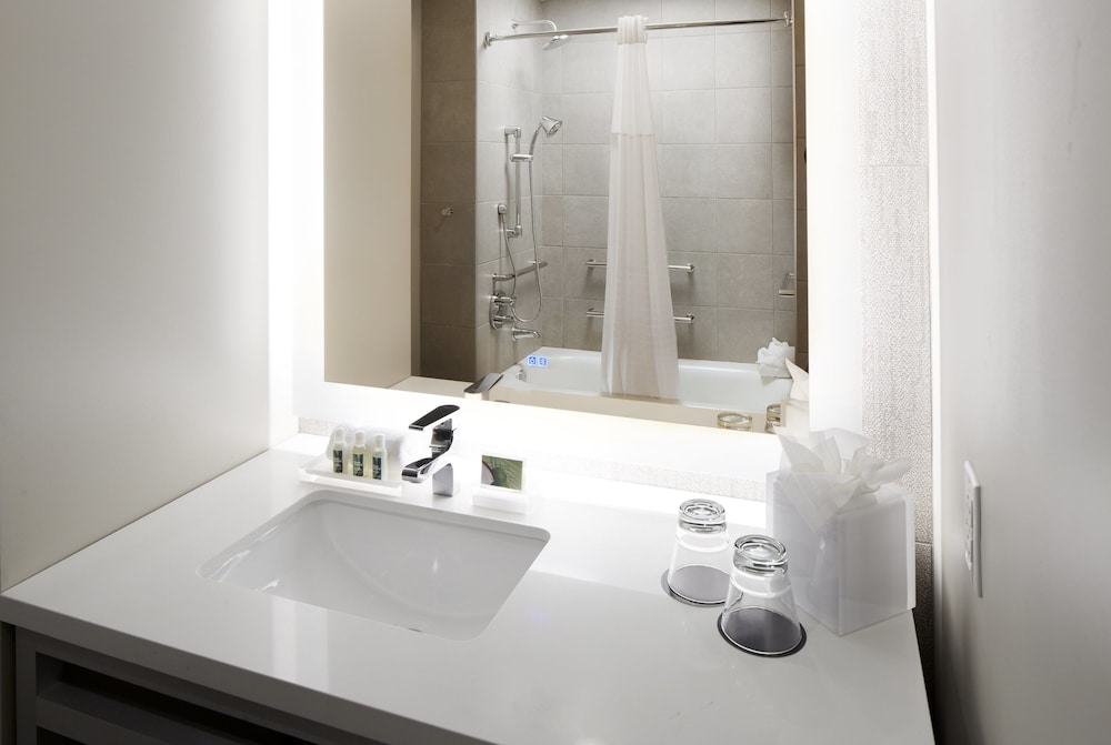 Cambria Hotel Philadelphia Downtown - Center City 14/60