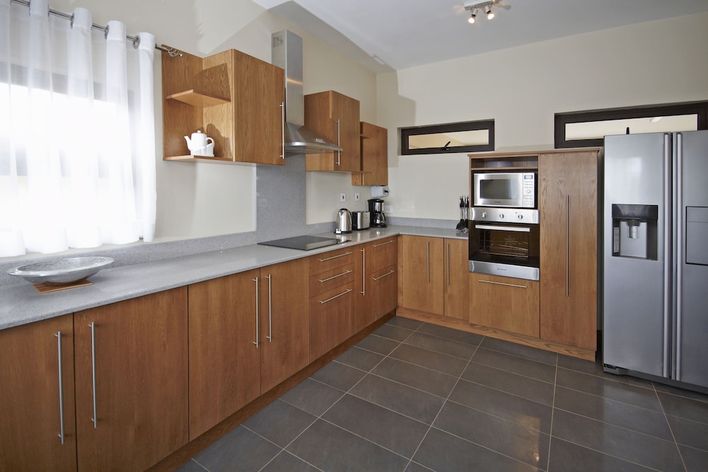 Villa Sun 8/50