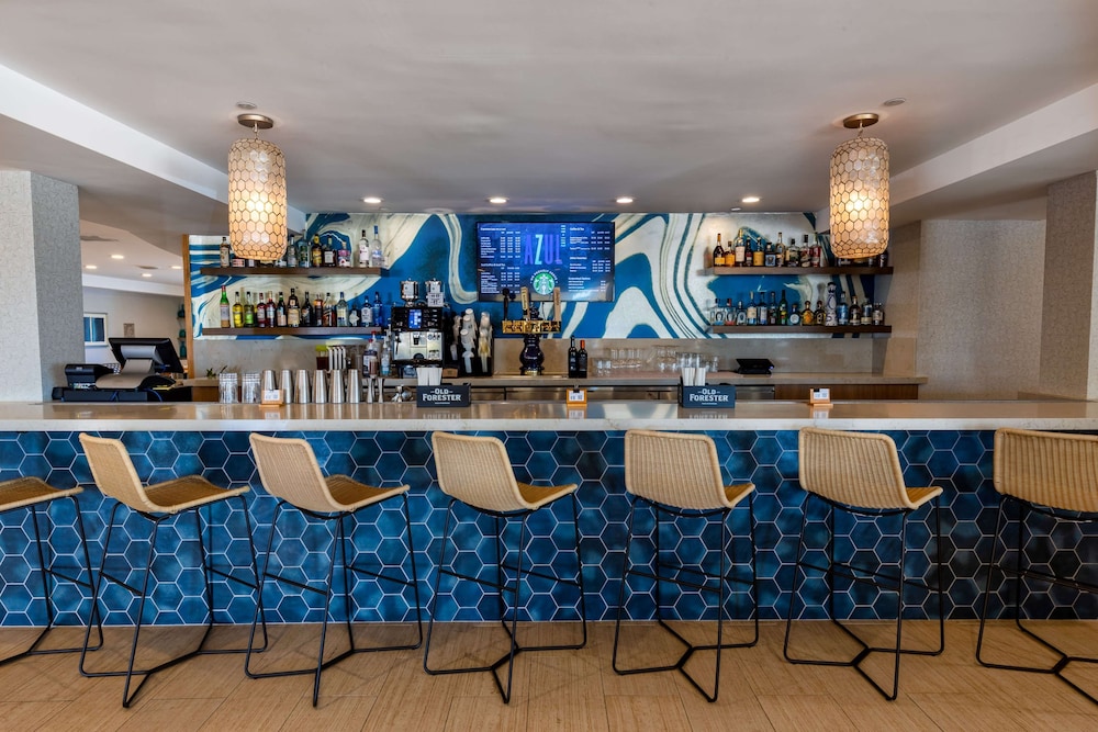Redondo Beach Hotel Tapestry Collection By Hilton 61/76